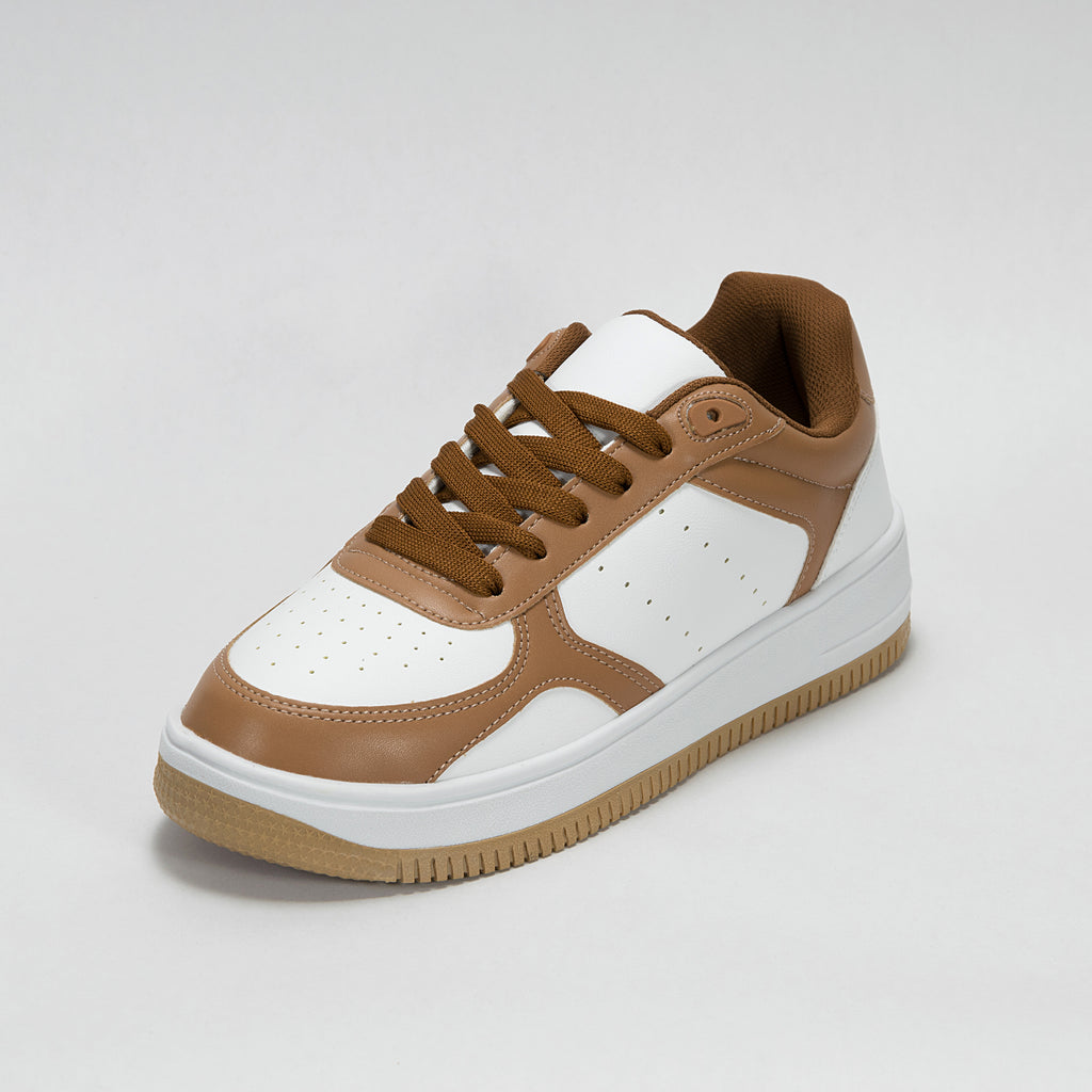 Sneaker Urbano estilo Streetwear Blanco y Camel | Modelo 1250 B – High Elite