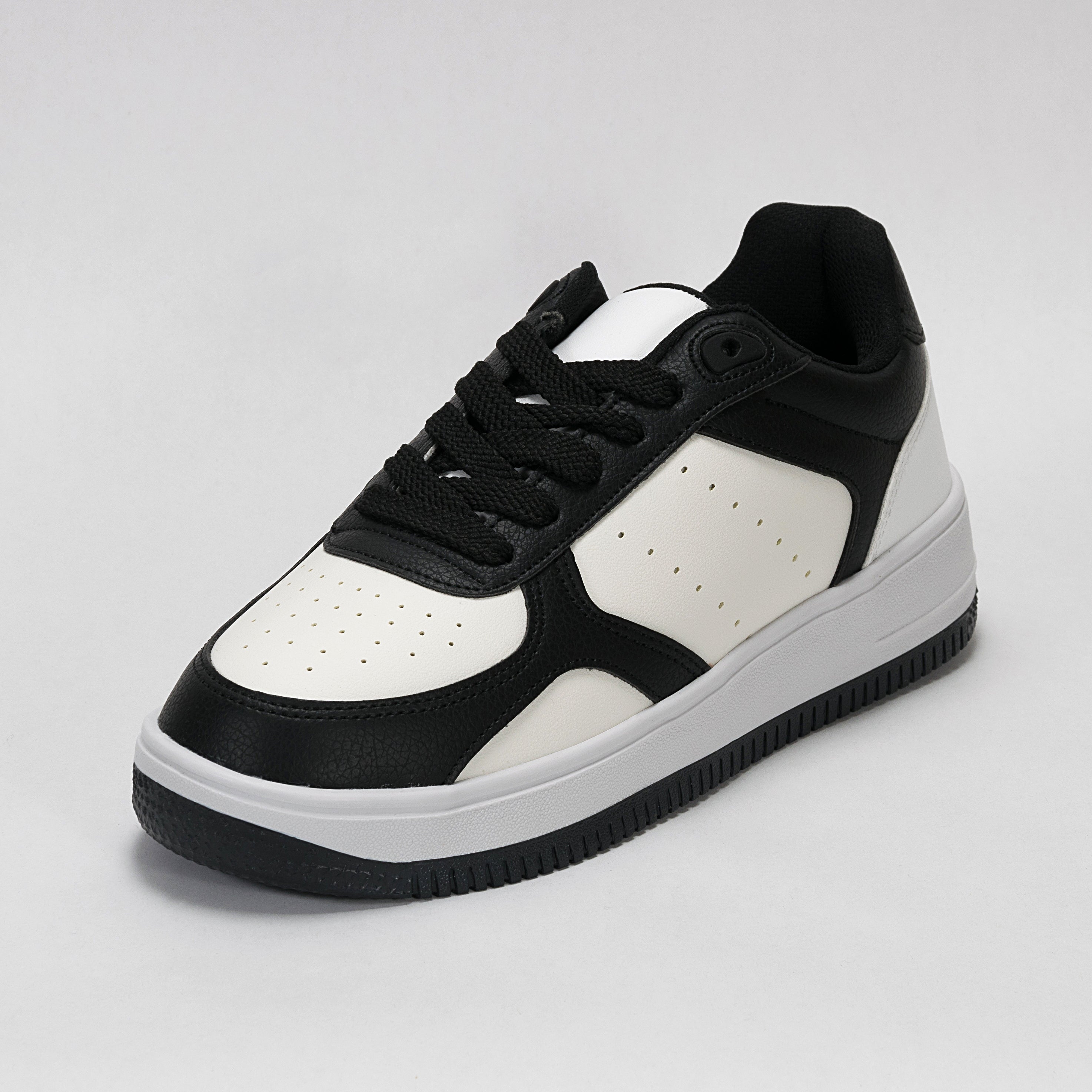 Sneaker Urbano estilo Streetwear Blanco Negro | Modelo 1250 B – High Elite