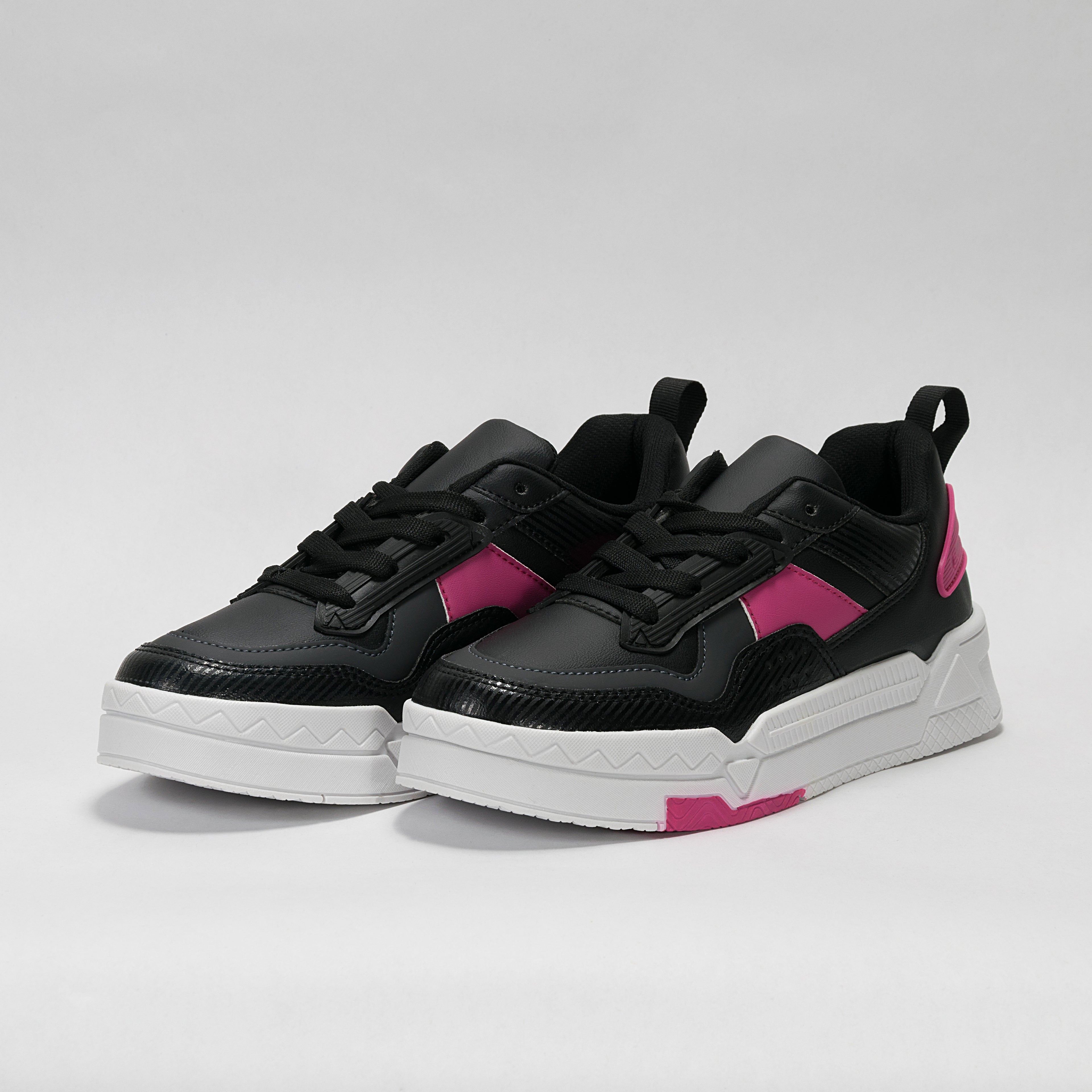 Sneaker Urbano estilo Streetwear Negro Fiusha  | Modelo 451 1 – High Elite