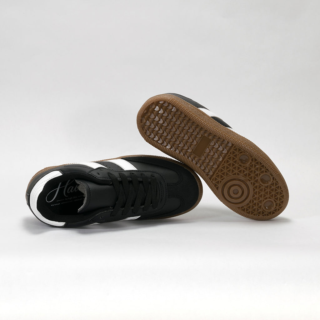 Sneaker Retro Urbano color Negro Blanco | Modelo 448 – Hailis